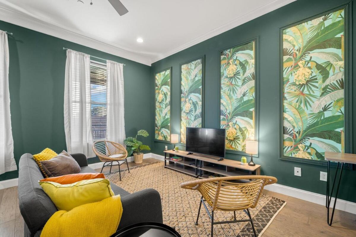 New! Sangria Suite - Upscale Ybor City Studio, Right On 7Th Ave 坦帕 外观 照片