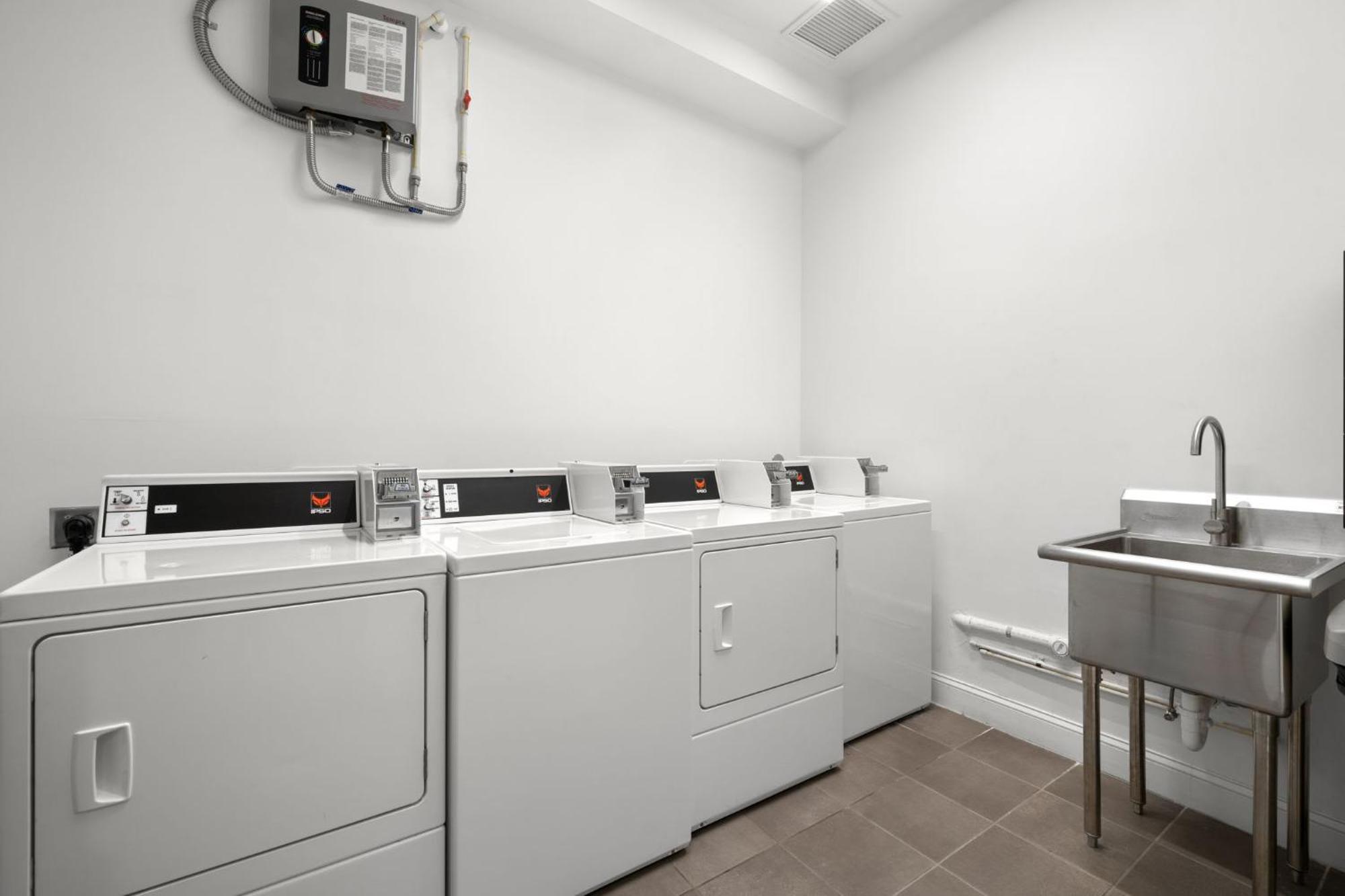 New! Sangria Suite - Upscale Ybor City Studio, Right On 7Th Ave 坦帕 外观 照片